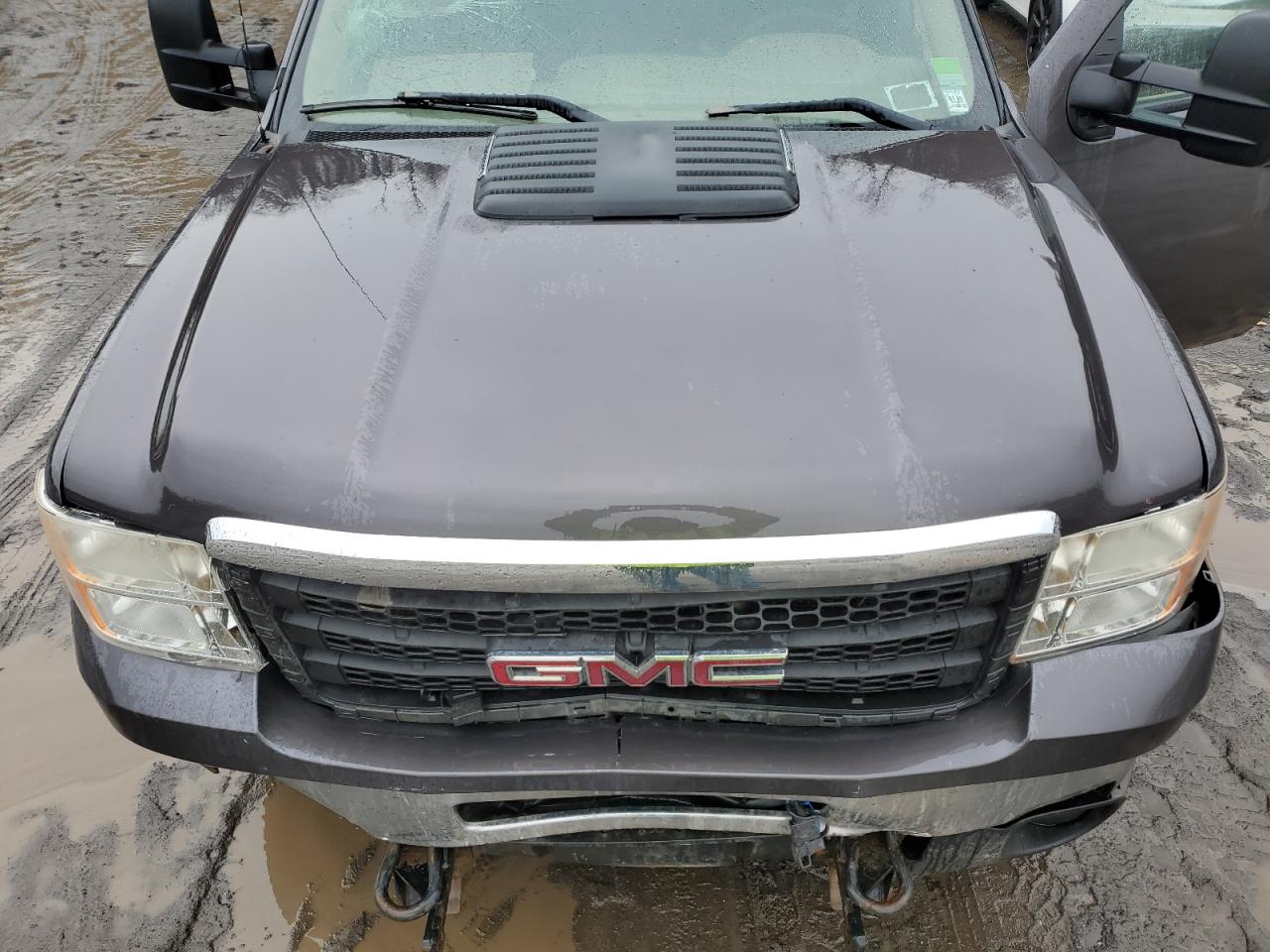 2011 GMC Sierra - Image 11