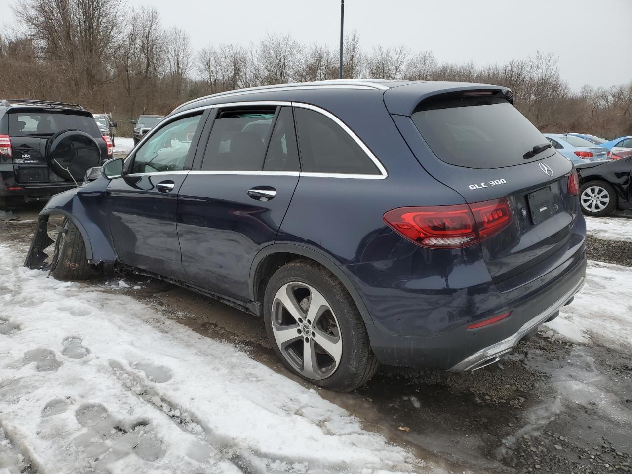 2021 Mercedes-Benz GLC - Image 2