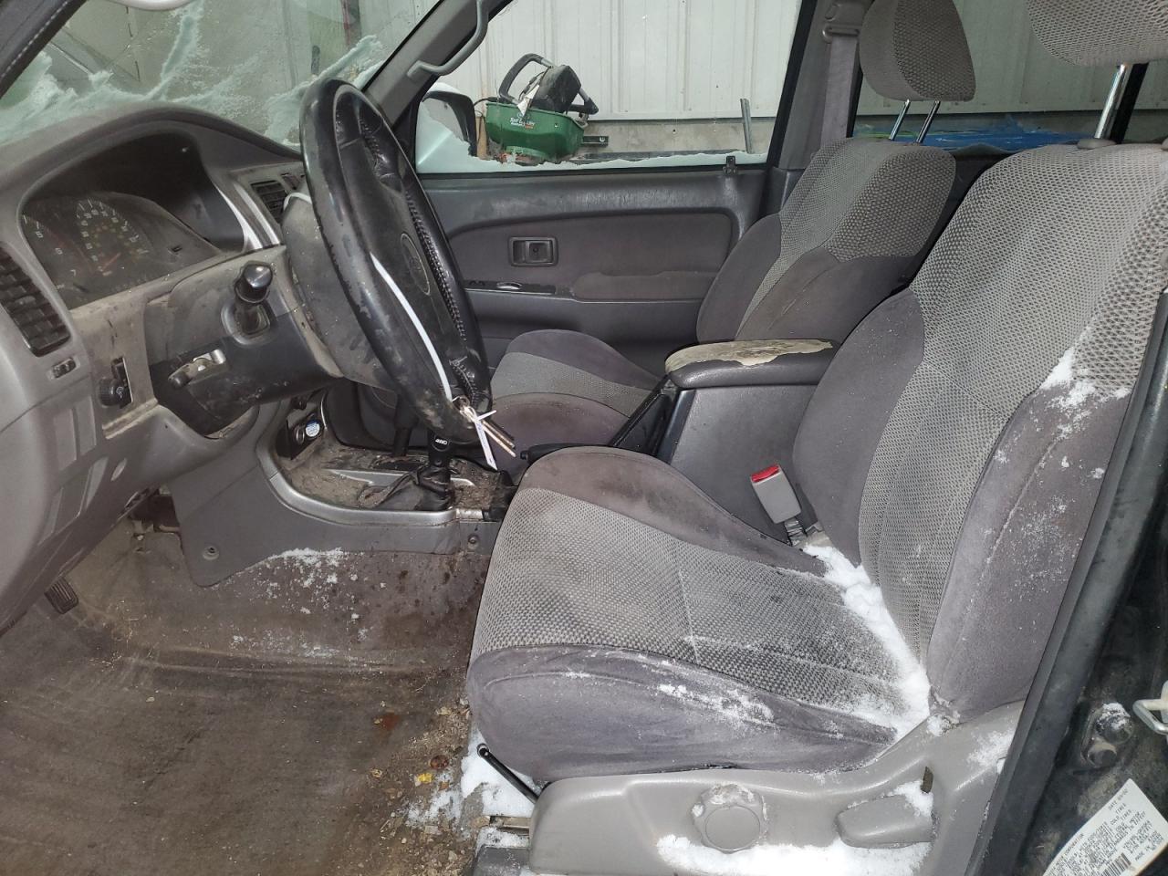 2002 Toyota 4Runner - Image 7