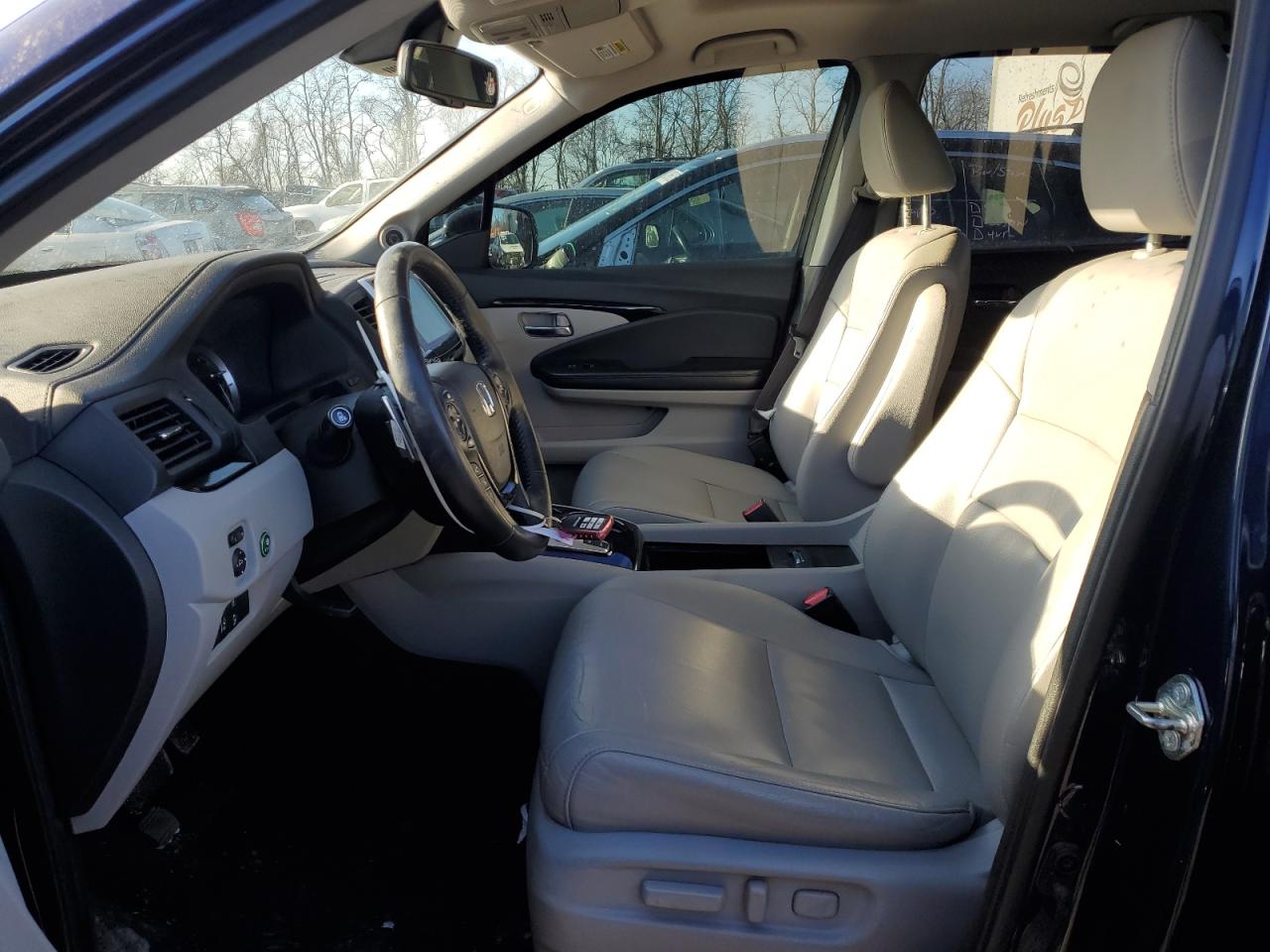 2016 Honda Pilot - Image 7