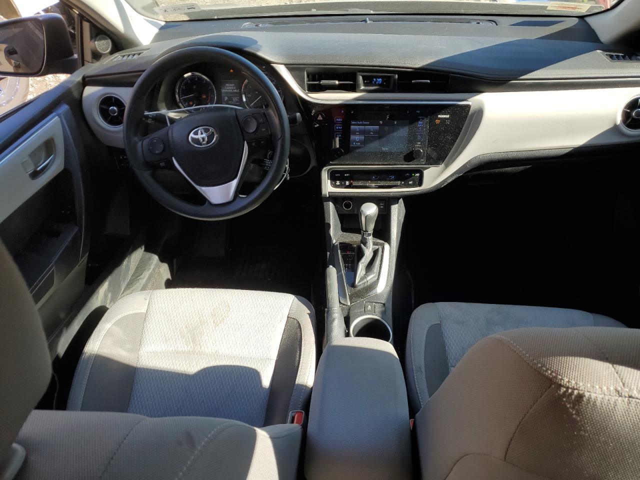 2017 Toyota Corolla - Image 8
