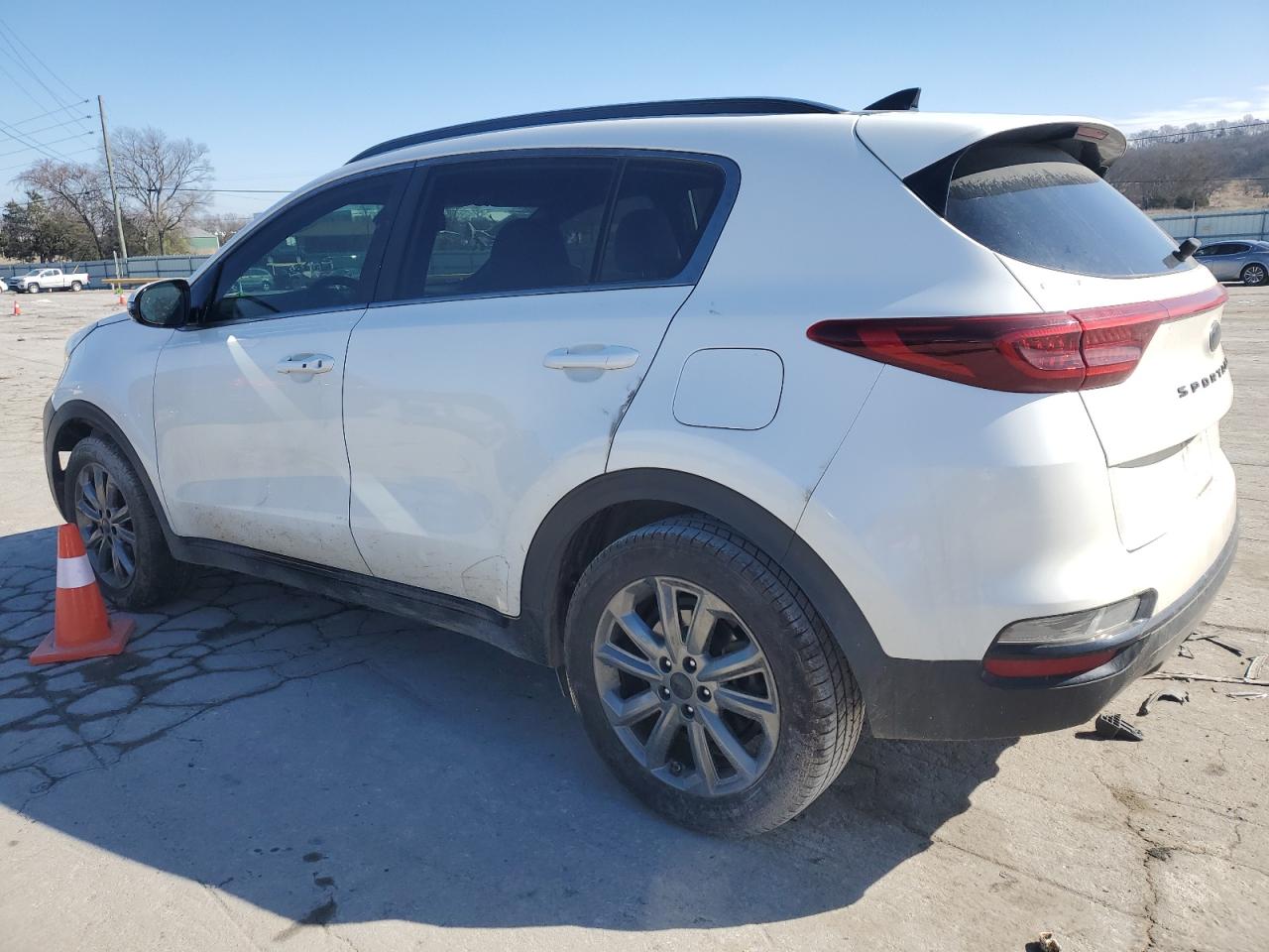 2021 Kia Sportage - Image 2