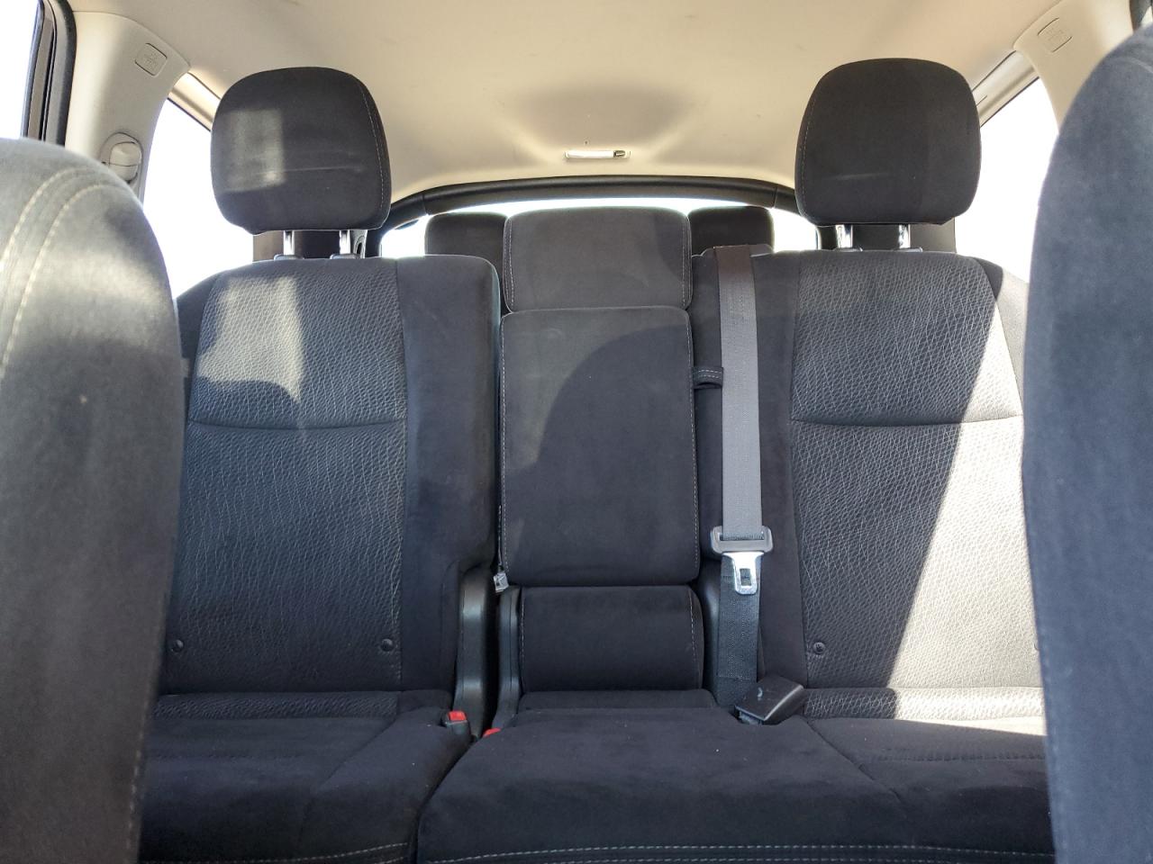 2015 Nissan Pathfinder - Image 10