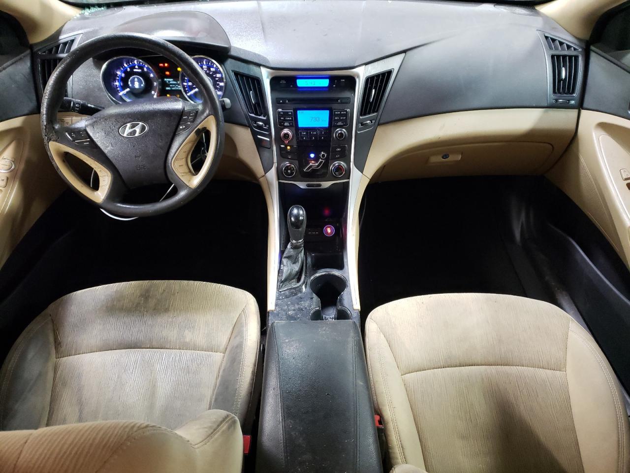 2011 Hyundai Sonata - Image 8