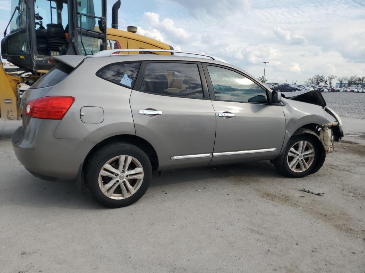2012 Nissan Rogue - Image 3