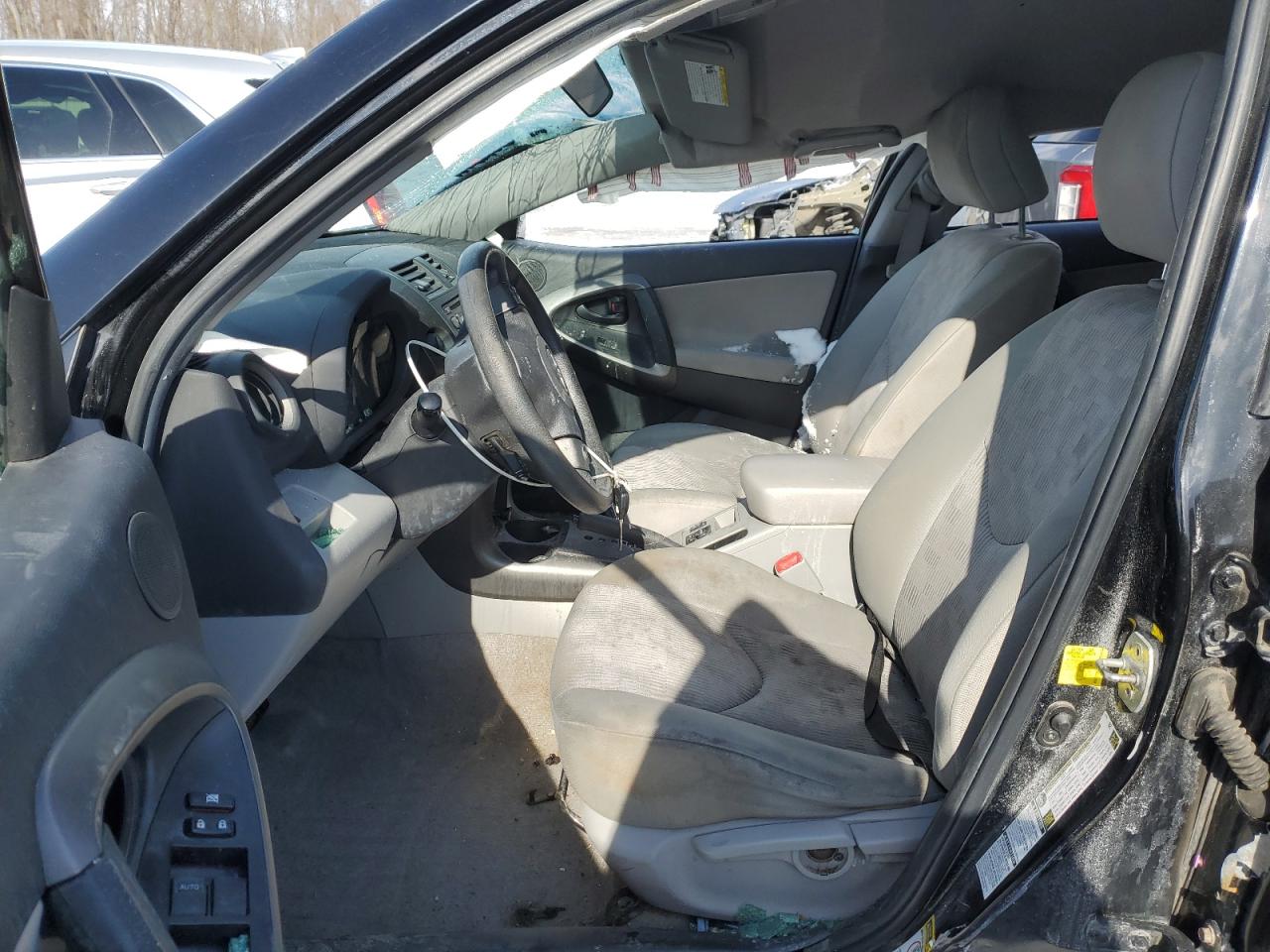 2012 Toyota RAV 4 - Image 7