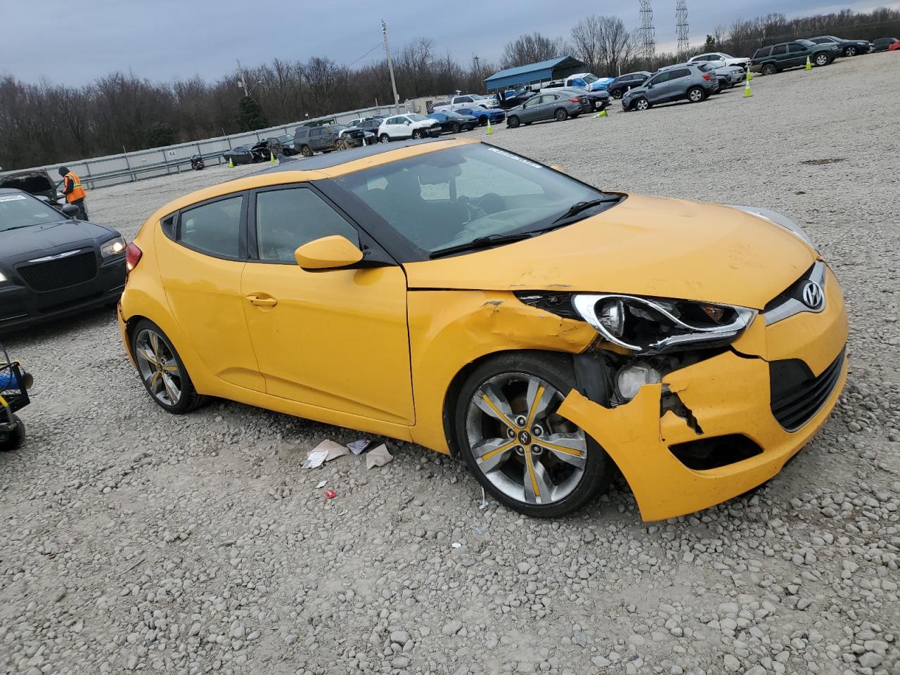 2017 Hyundai Veloster - Image 4