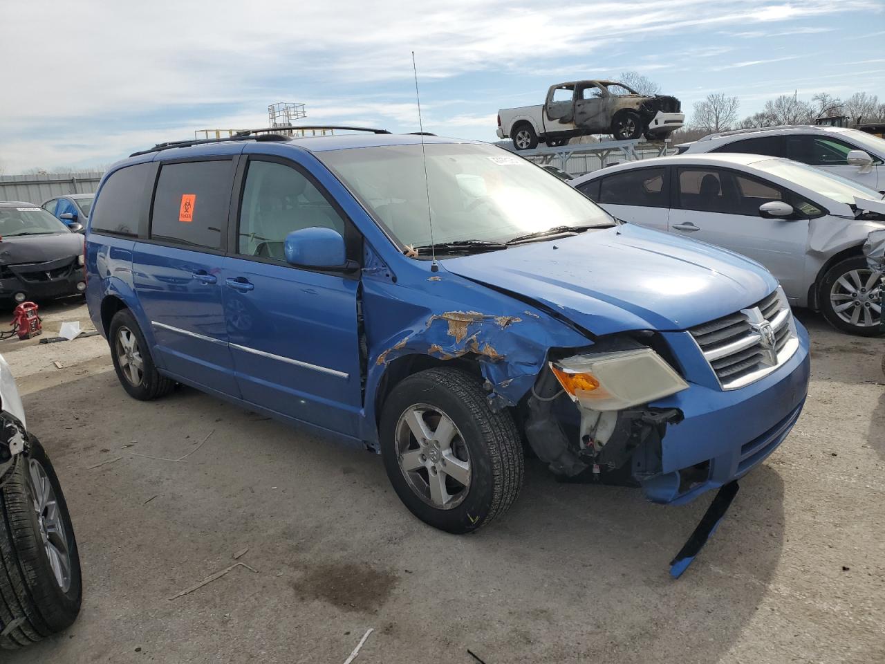 2008 Dodge Caravan - Image 4