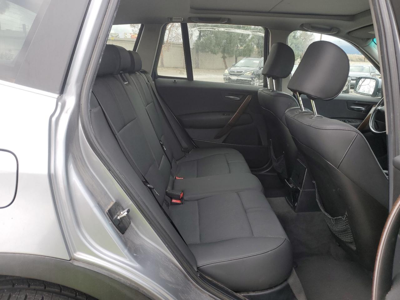 2006 BMW X3 - Image 11