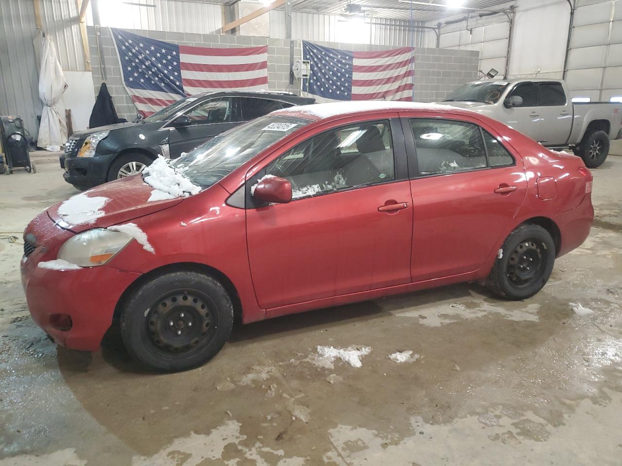 2012 Toyota Yaris - Image 1
