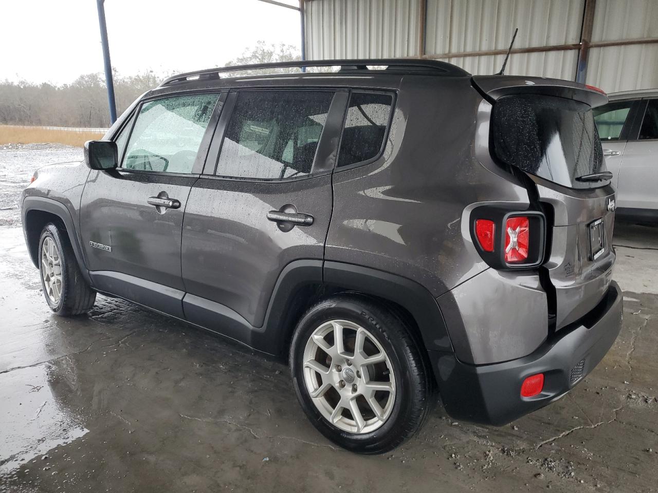 2020 Jeep Renegade - Image 2