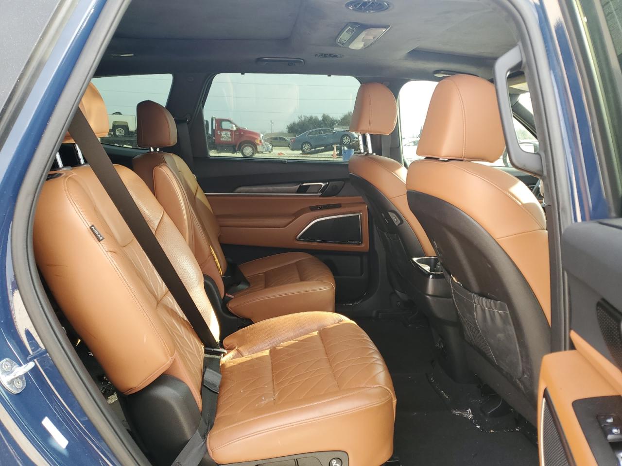 2023 Kia Telluride - Image 11