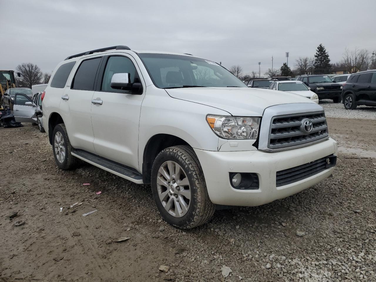 2015 Toyota Sequoia - Image 4
