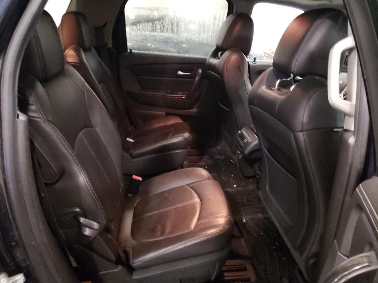 2015 GMC Acadia - Image 11