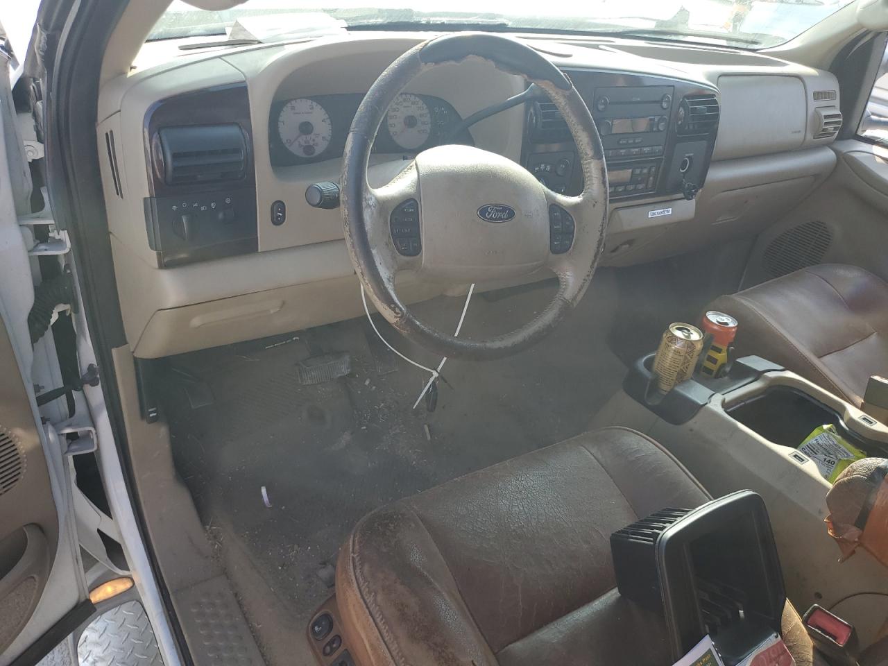 2005 Ford F350 - Image 8
