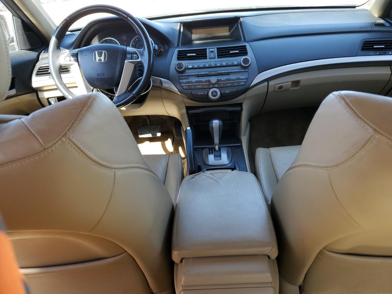 2012 Honda Accord - Image 8