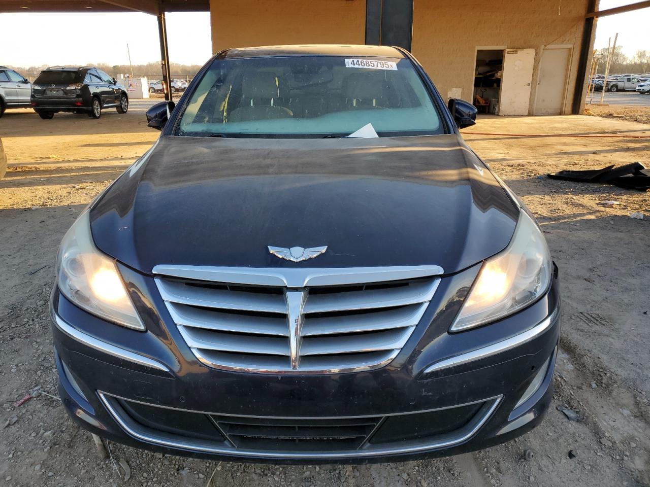 2012 Hyundai Genesis - Image 5