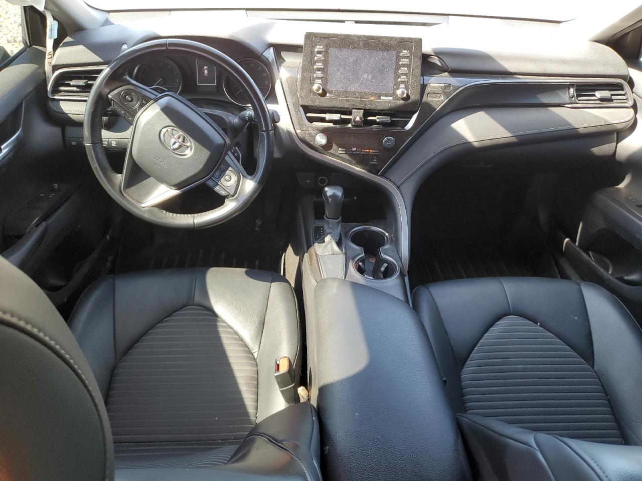 2021 Toyota Camry - Image 8