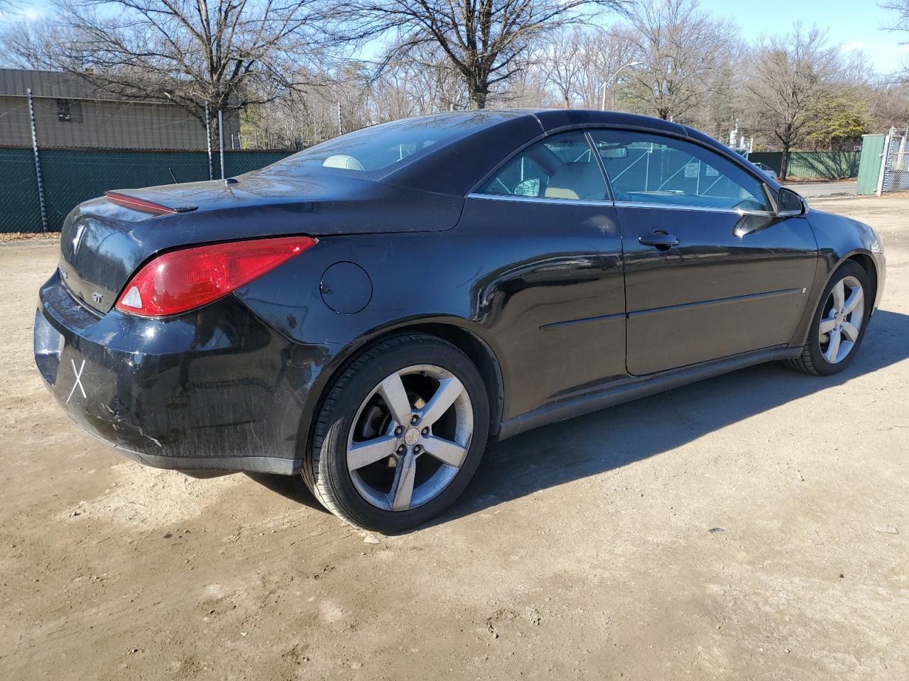 2007 Pontiac G6 - Image 3