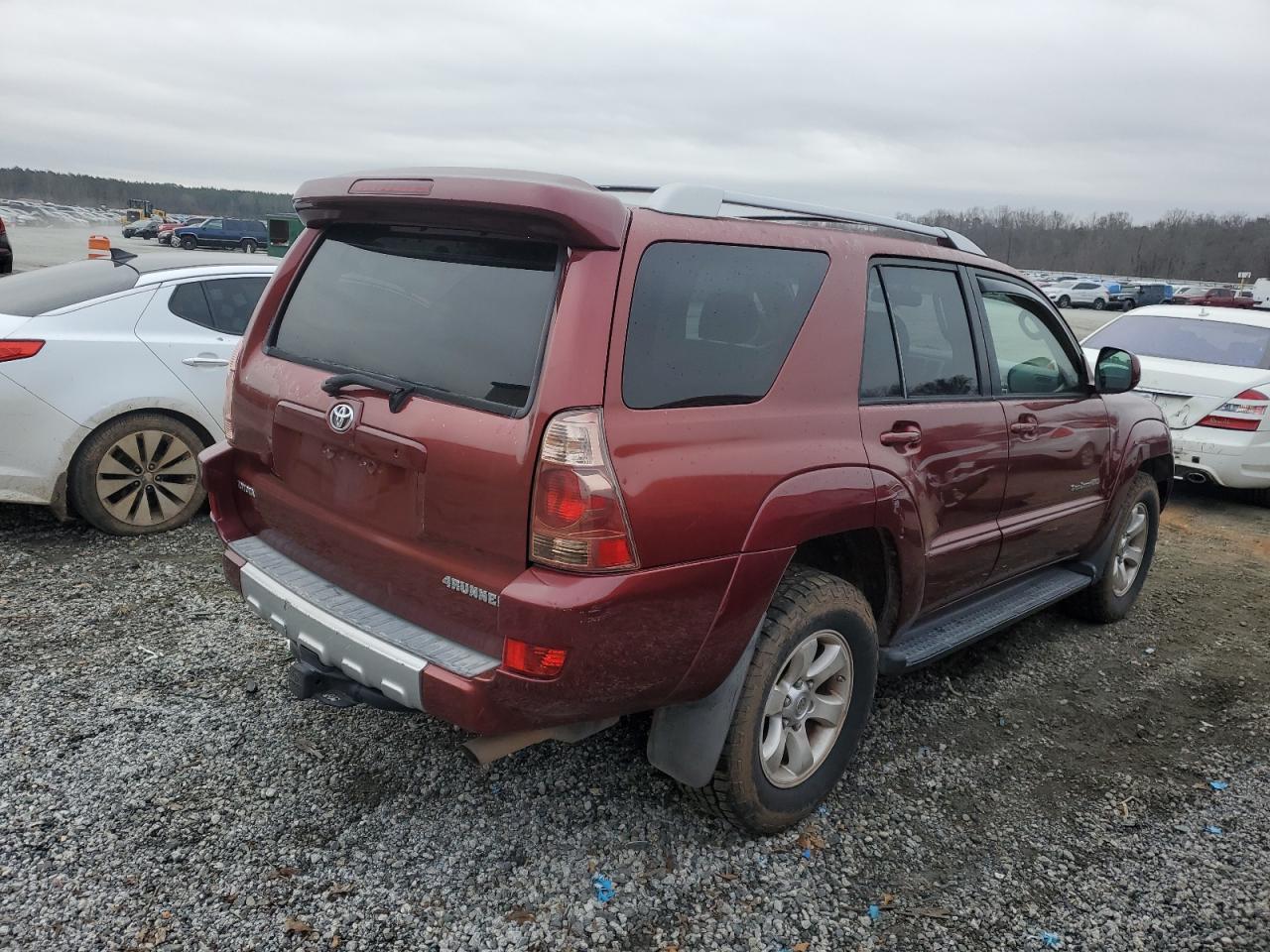 2005 Toyota 4Runner - Image 3