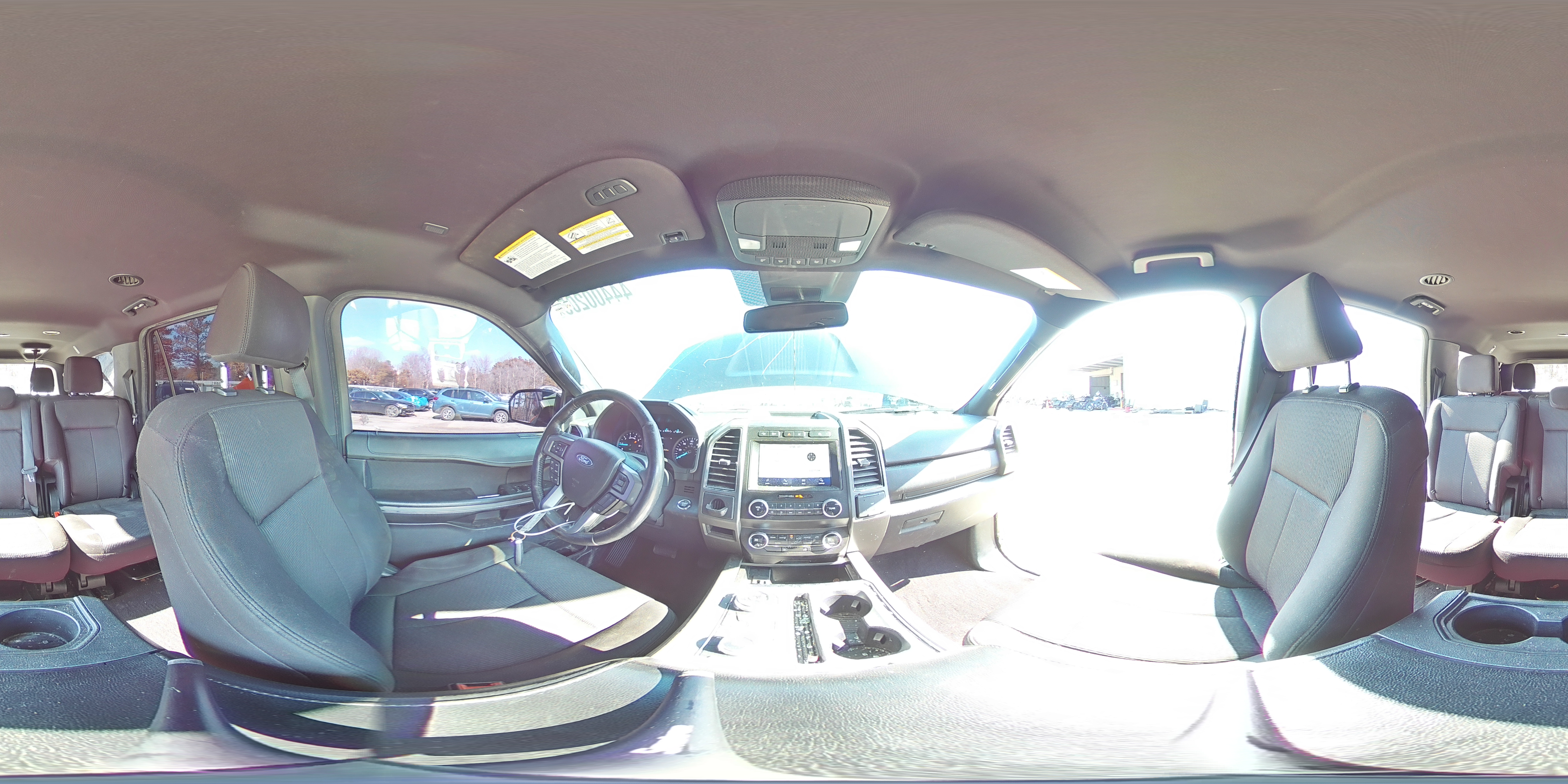 2021 Ford Expedition - Image 16