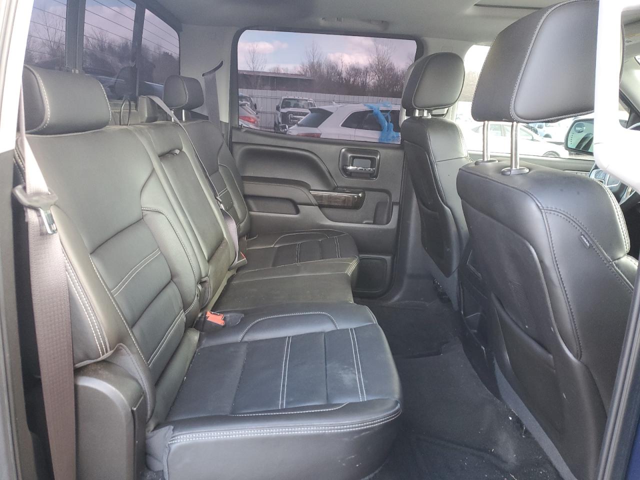 2015 GMC Sierra - Image 10