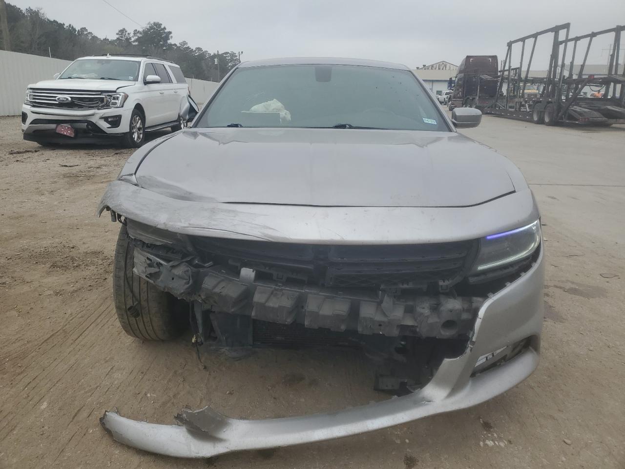 2018 Dodge Charger - Image 5