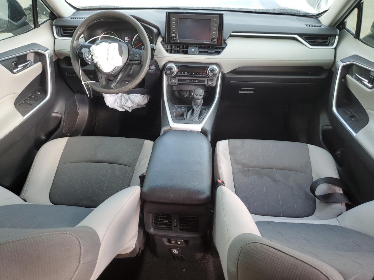 2021 Toyota RAV 4 - Image 8