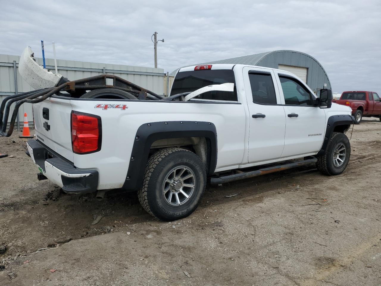 2014 Chevrolet Silverado - Image 3