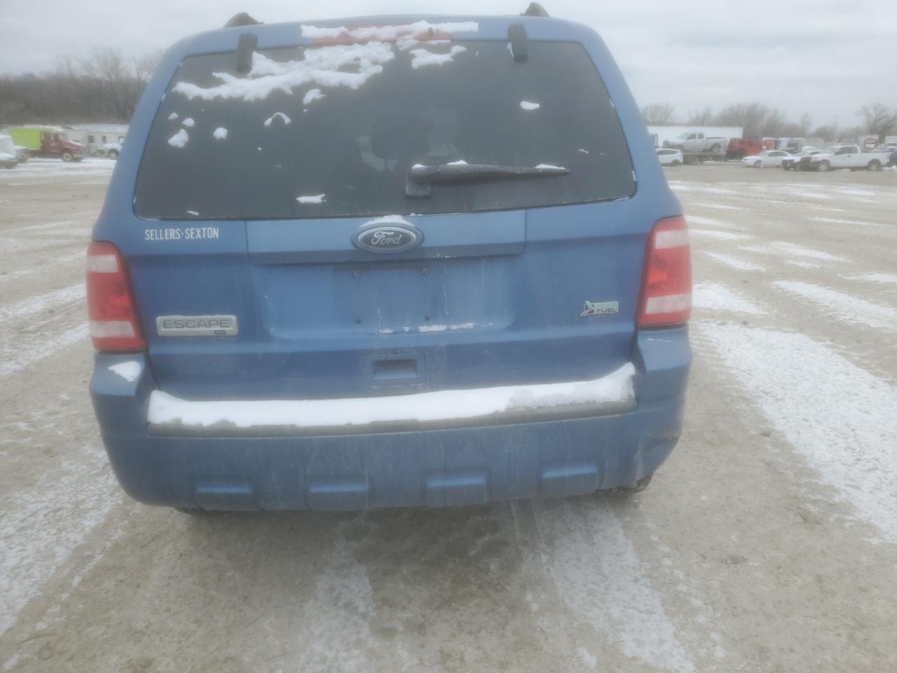 2010 Ford Escape - Image 6