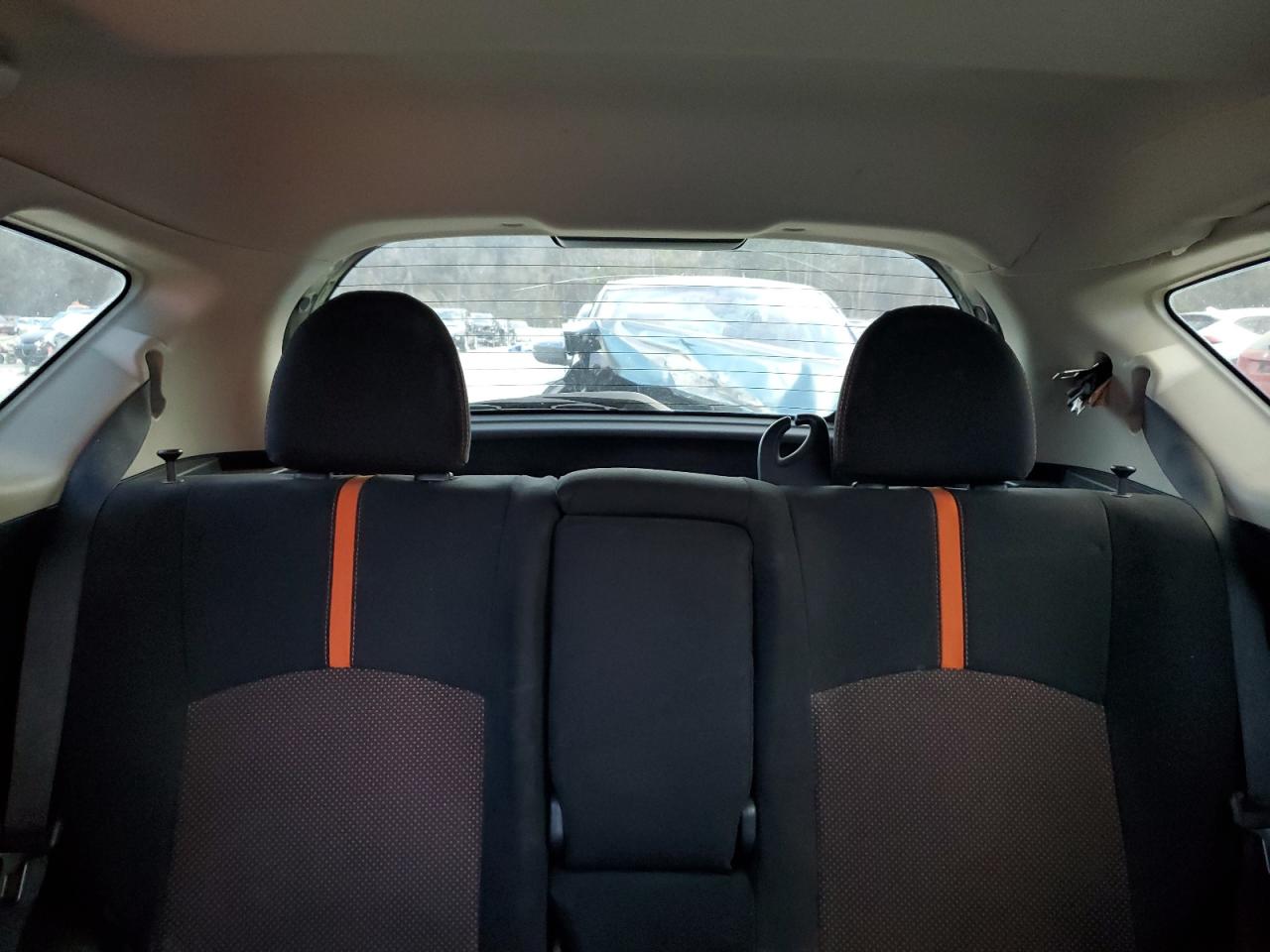 2015 Nissan Versa - Image 10