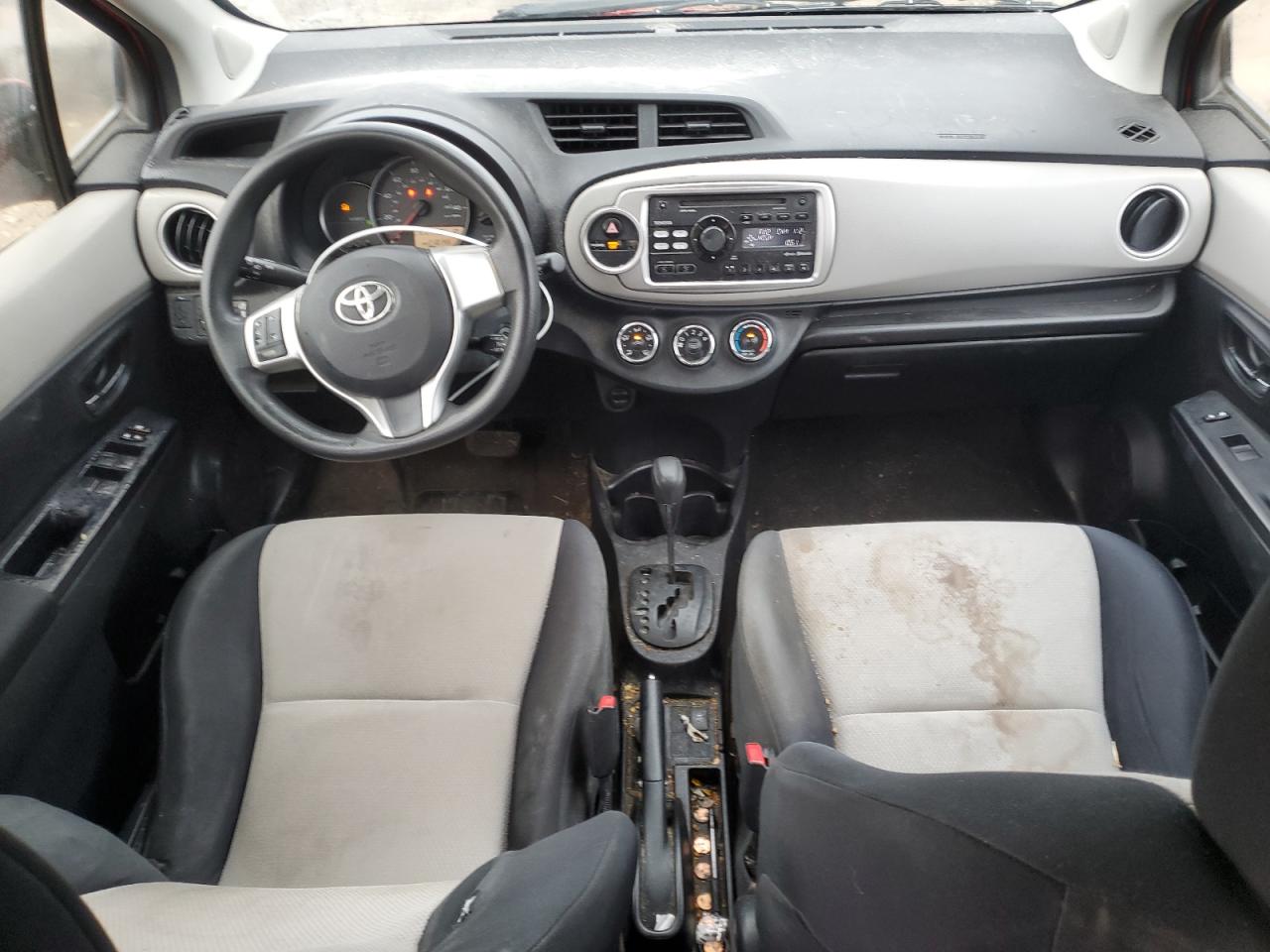 2013 Toyota Yaris - Image 8