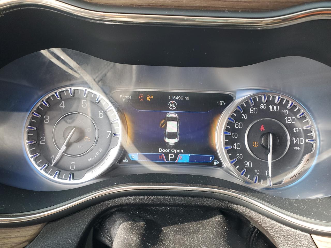 2015 Chrysler 200 C VIN: 1C3CCCEG9FN512657 Lot: 59007935