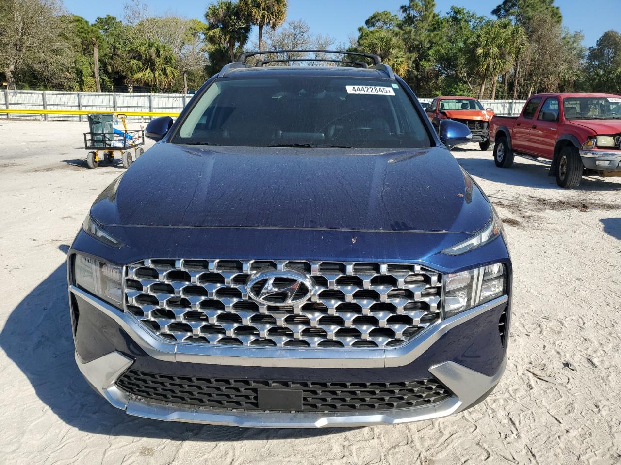 2022 Hyundai Santa Fe - Image 5