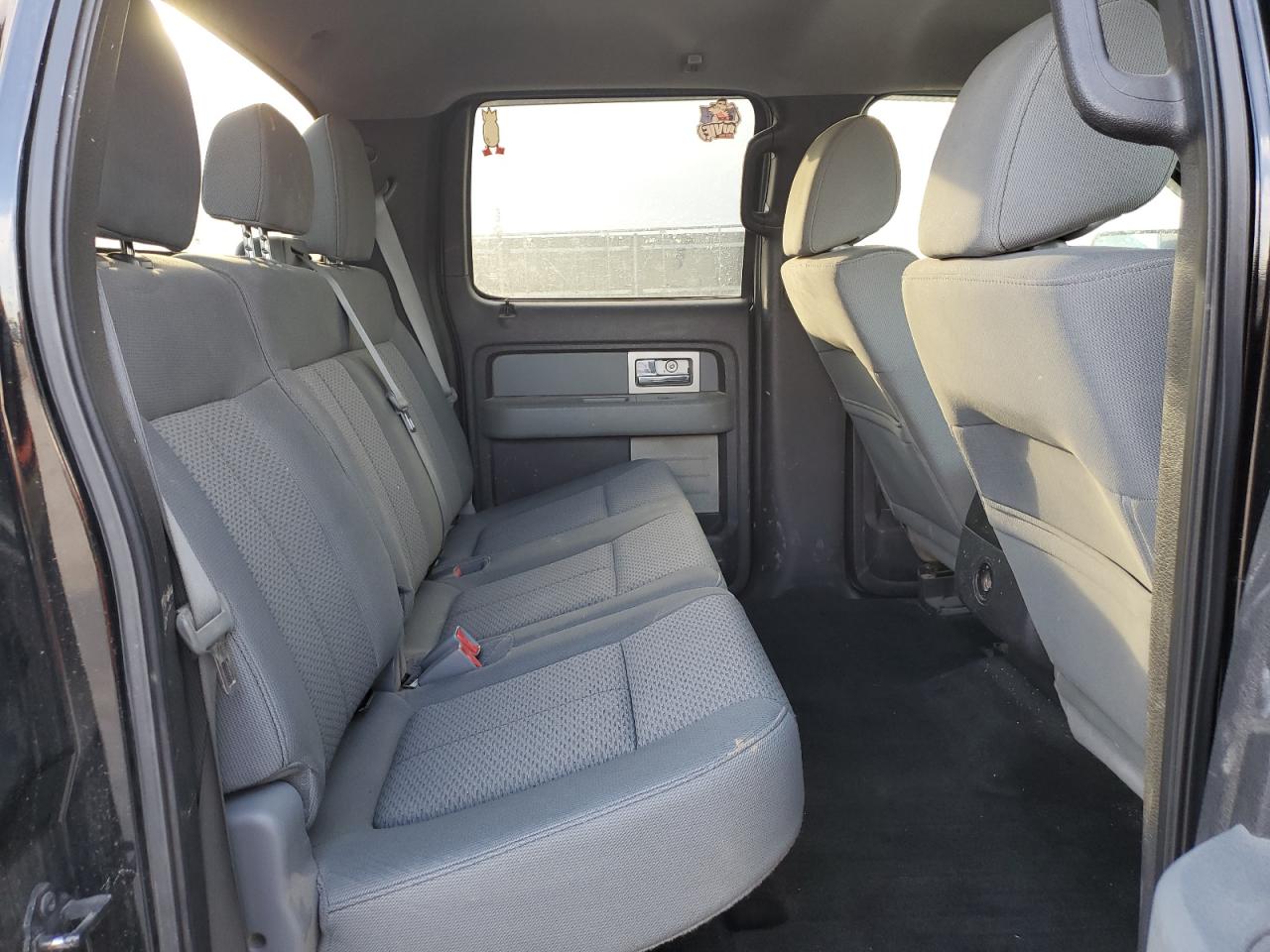 2011 Ford F-150 - Image 10