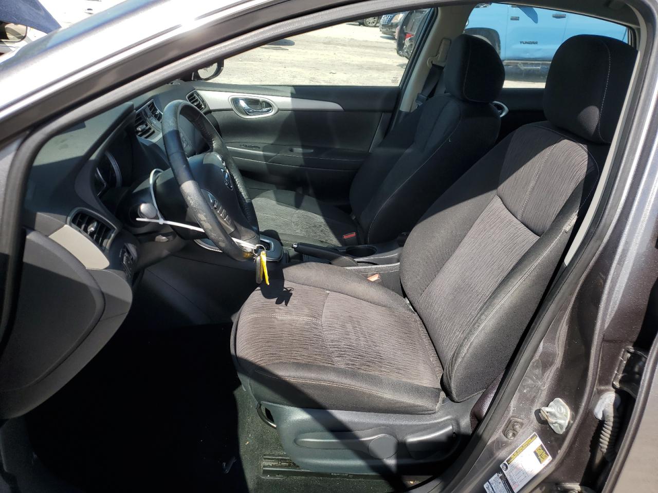 2015 Nissan Sentra - Image 7
