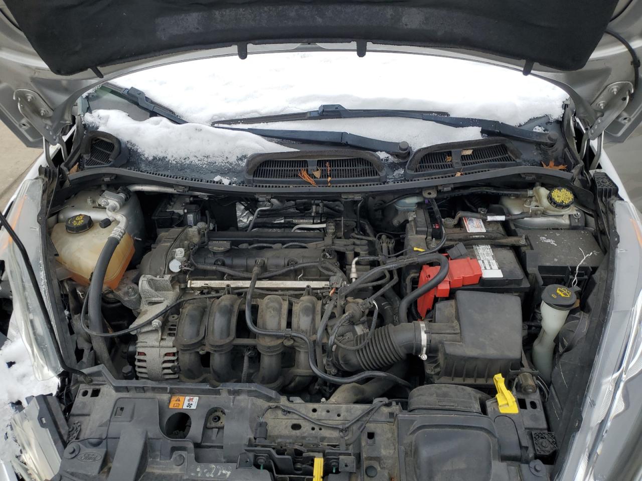 2014 Ford Fiesta - Image 11