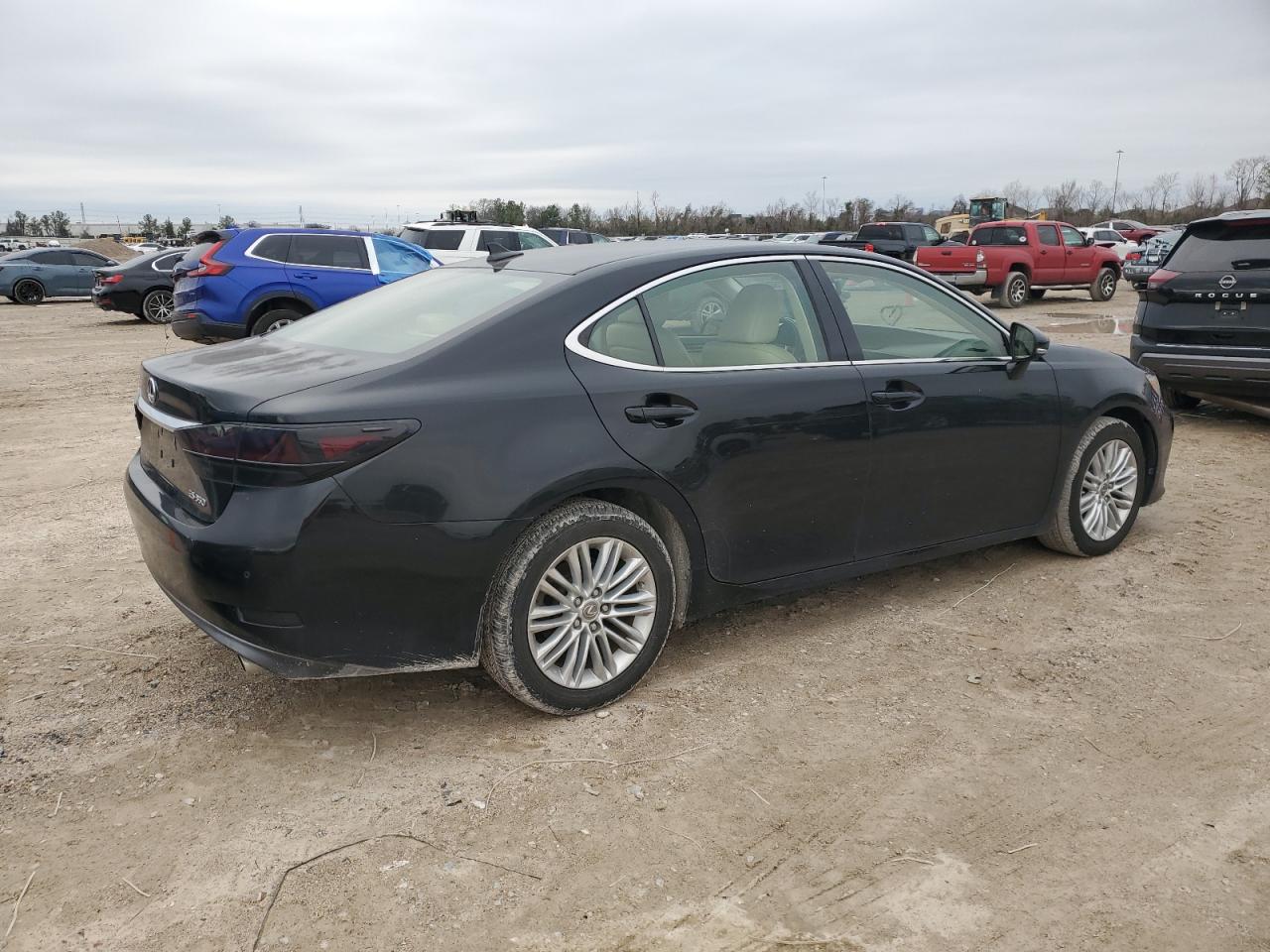 2014 Lexus ES - Image 3