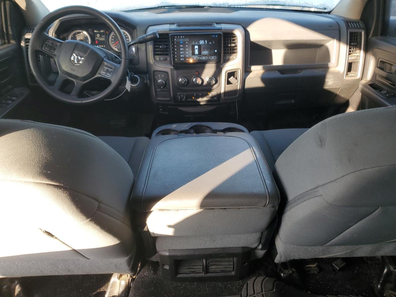2016 RAM 2500 - Image 8