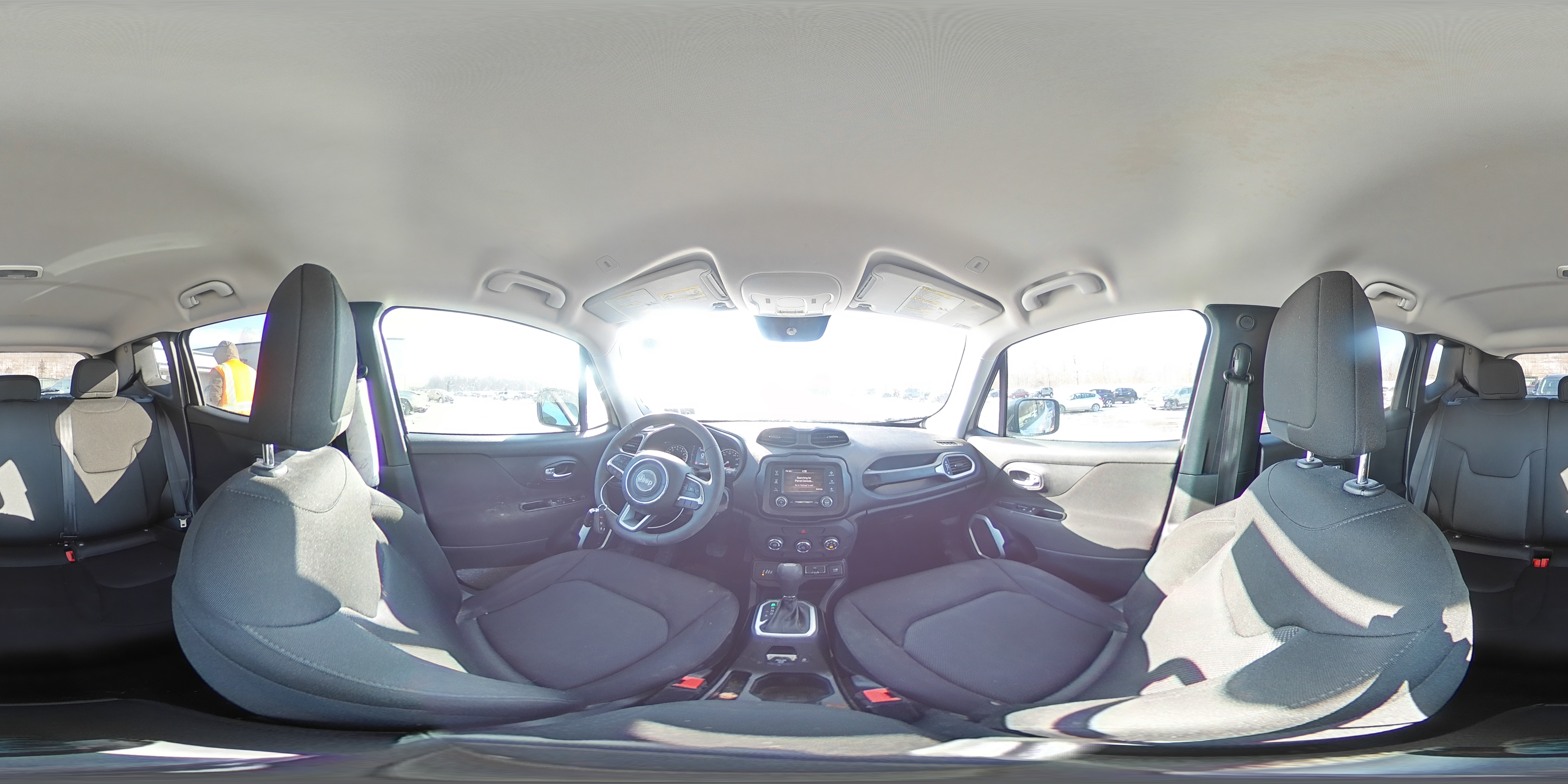 2018 Jeep Renegade - Image 15