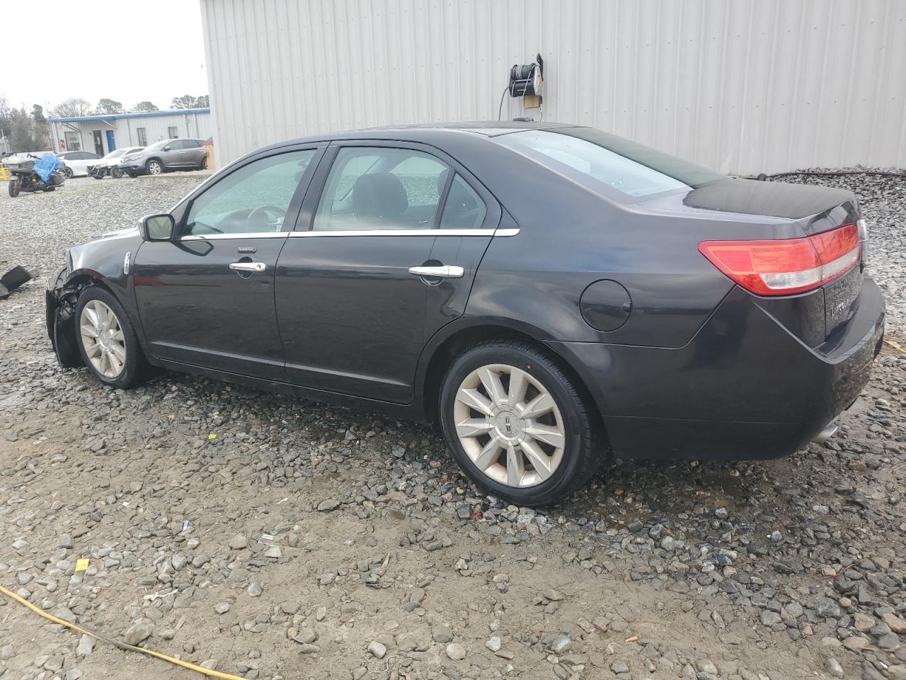 2012 Lincoln MKZ - Image 2