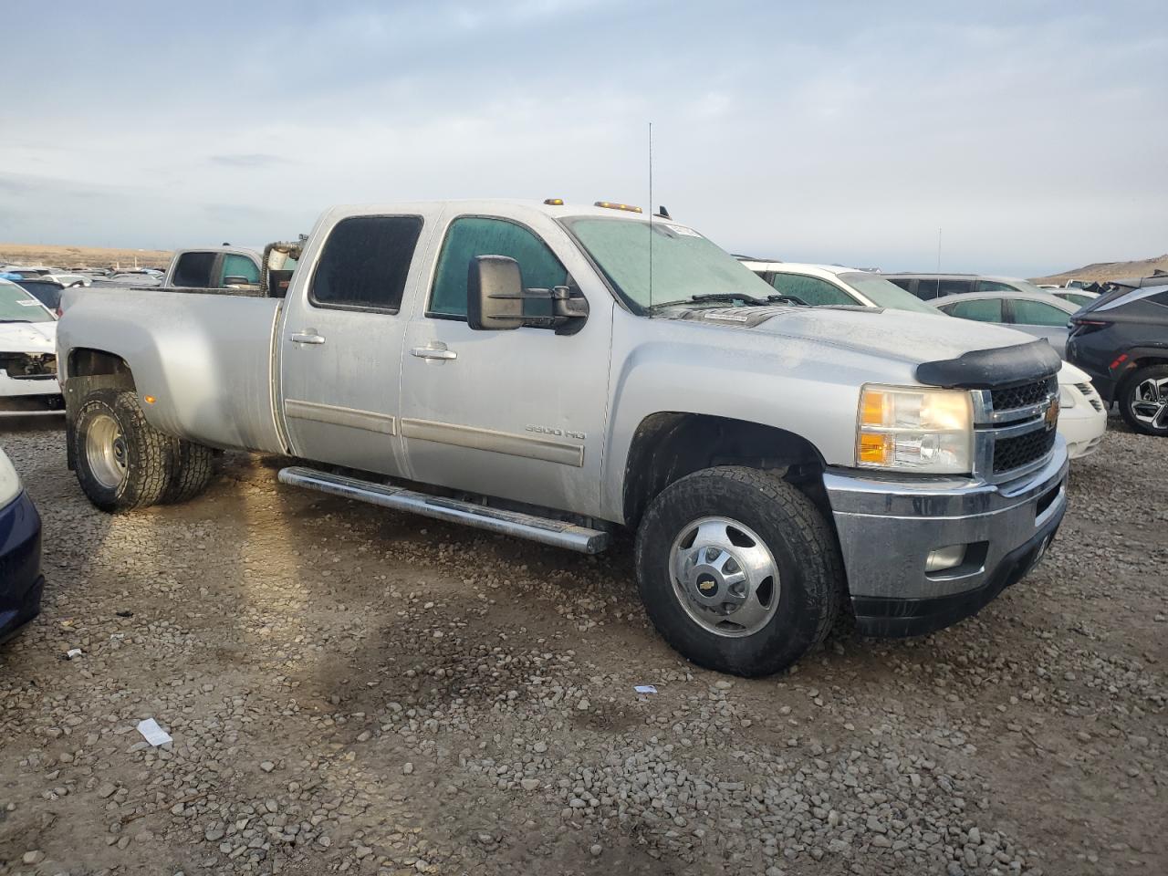 2011 Chevrolet Silverado - Image 4