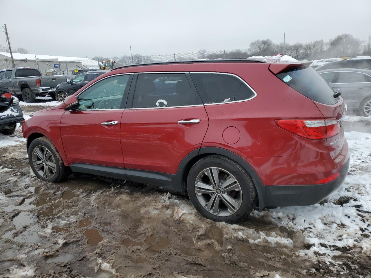 2015 Hyundai Santa Fe - Image 2
