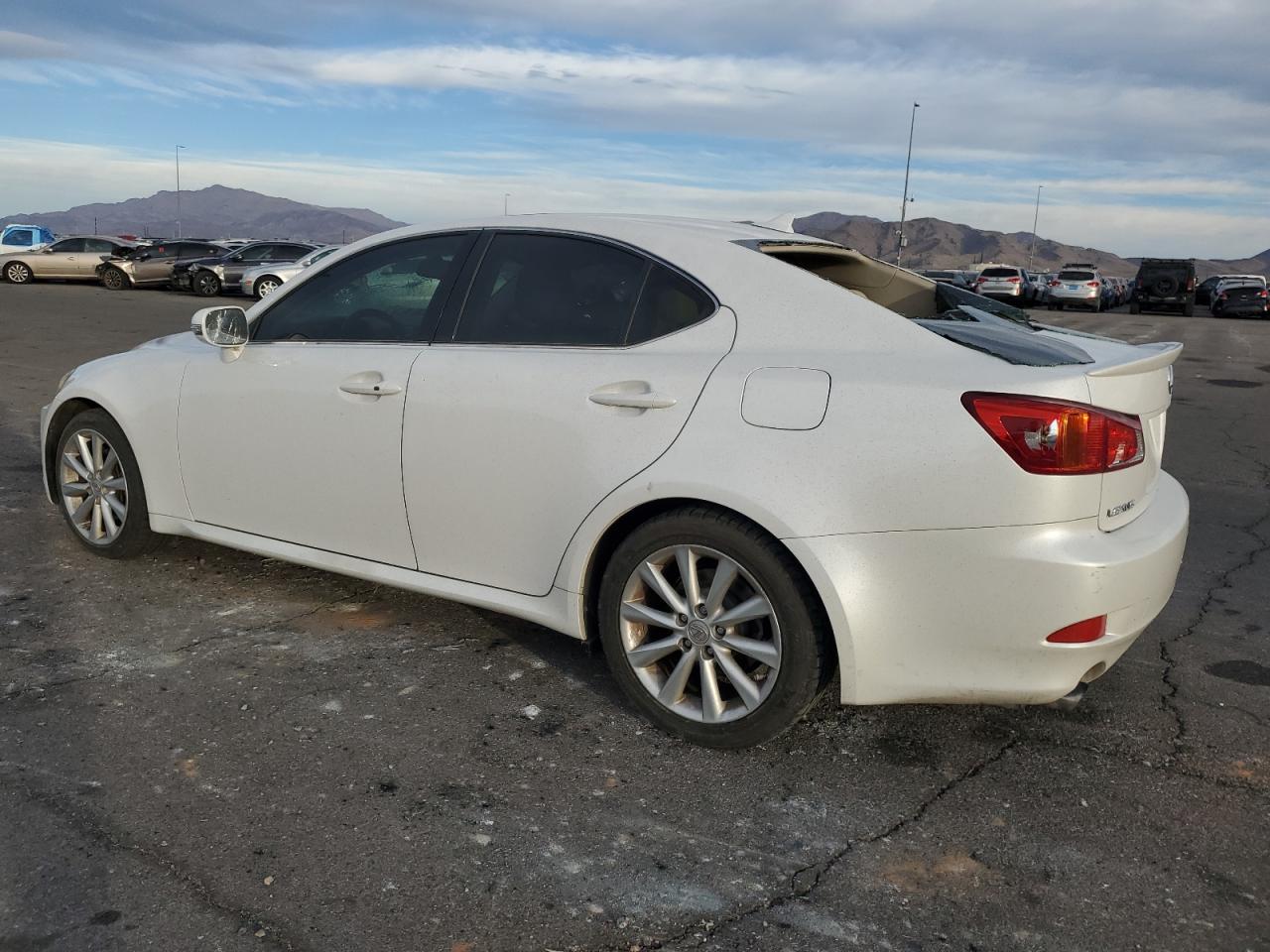 2009 Lexus IS - Image 2