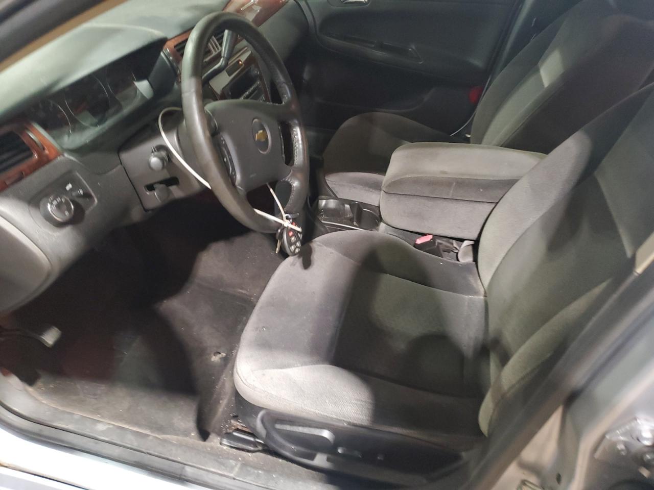 2006 Chevrolet Impala - Image 7
