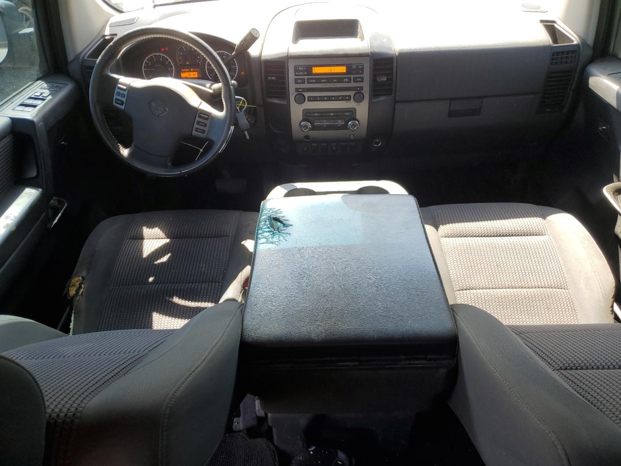 2008 Nissan Titan - Image 8