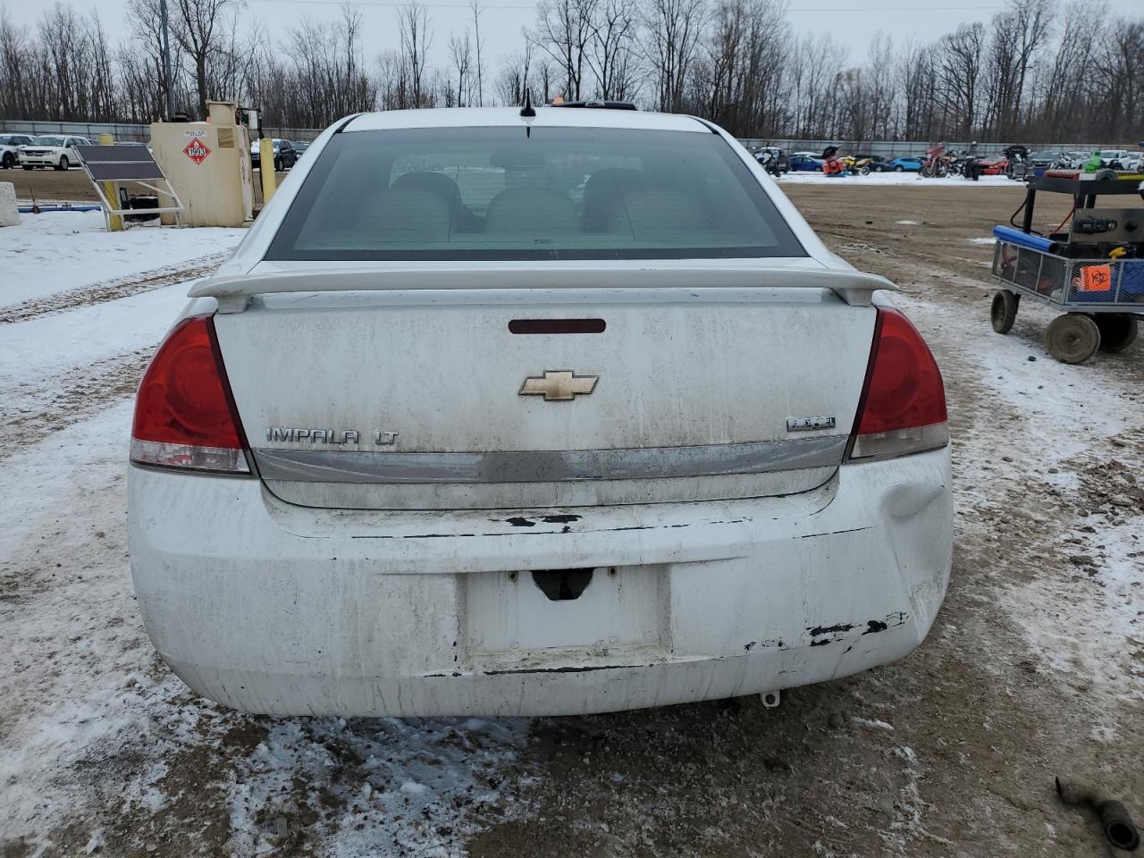 2011 Chevrolet Impala - Image 6
