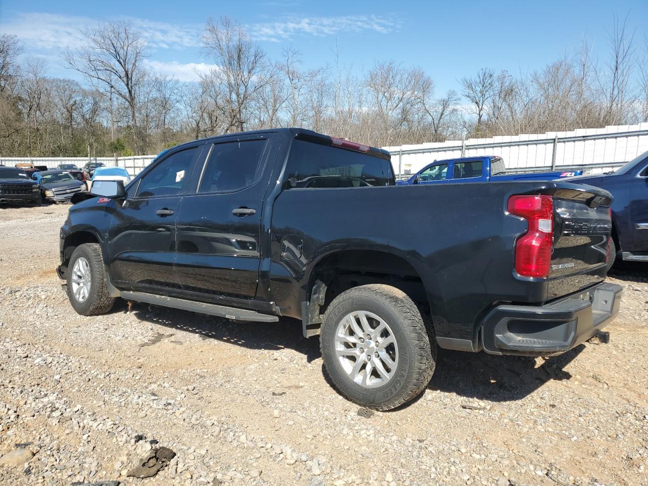 2021 Chevrolet Silverado - Image 2