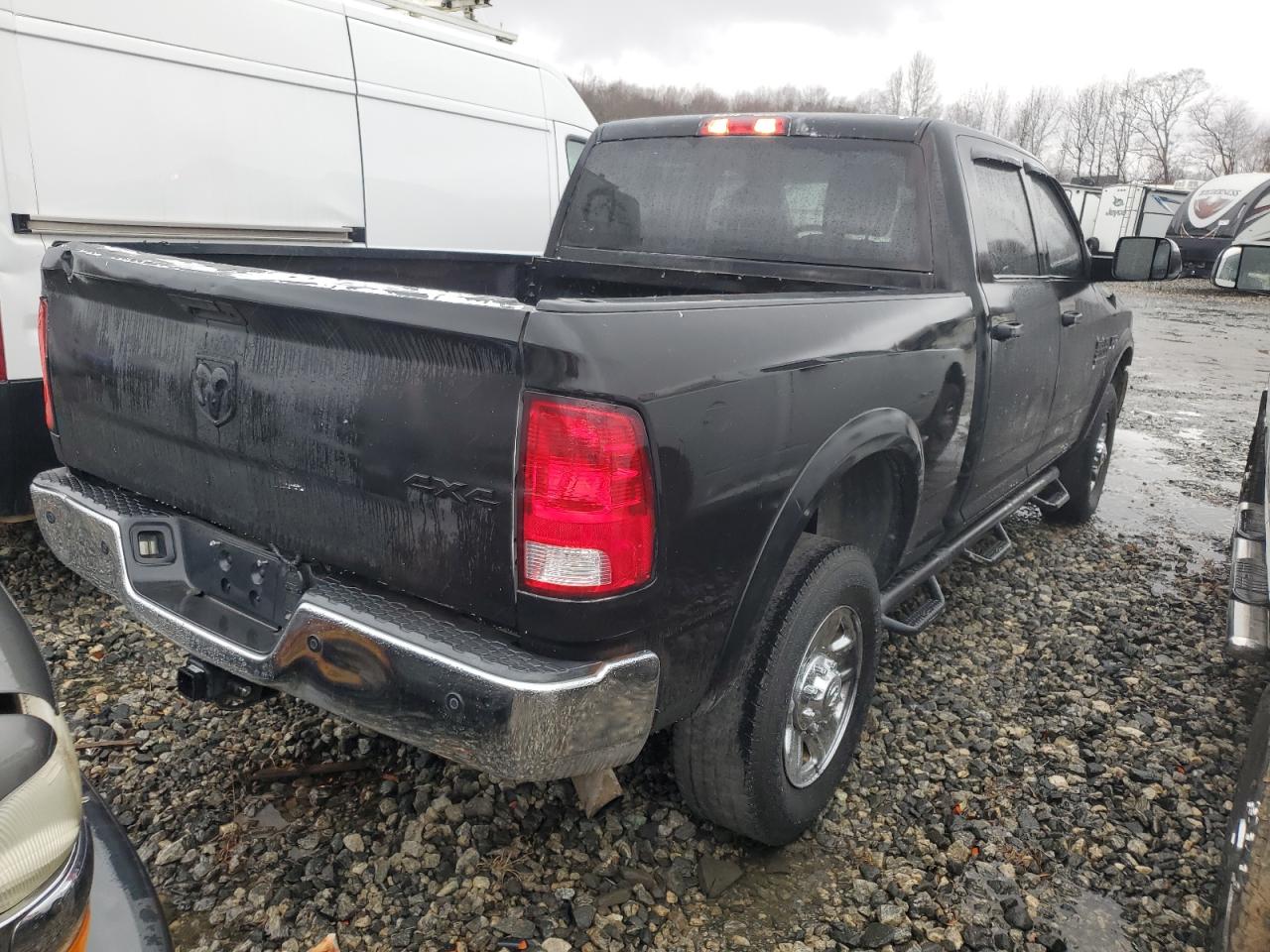 2018 RAM 2500 - Image 3