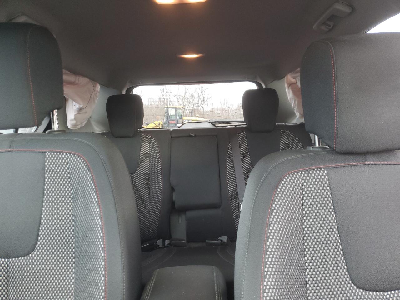 2017 Chevrolet Equinox - Image 10